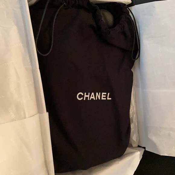 Chanel FlapBag - Picture 6 of 7